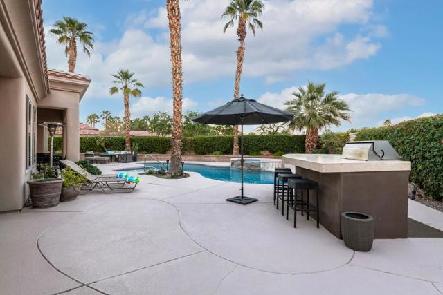 49700 Althea Court, La Quinta CA: https://media.crmls.org/mediaz/472e7605-7333-436b-b359-f87b264db84c.jpg
