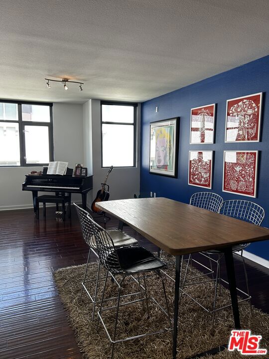13045 Pacific, Los Angeles CA: https://media.crmls.org/mediaz/472ea115-e555-4658-88c2-6563572aee0a.jpg