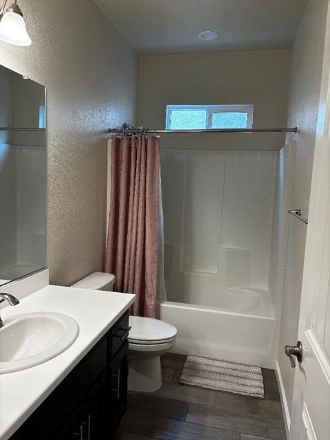 918 E Fargo Street, Stockton CA: https://media.crmls.org/mediaz/472f149f-d8ef-46ef-8247-dd5f55e4cde4.jpg