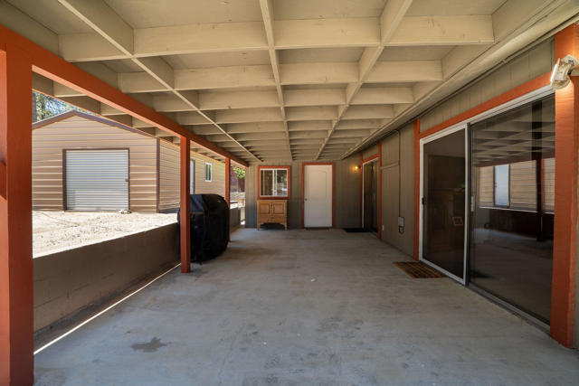 59341 Courtesy Drive, Mountain Center CA: https://media.crmls.org/mediaz/472f3940-9a83-421b-bf49-c419aba6fb65.jpg