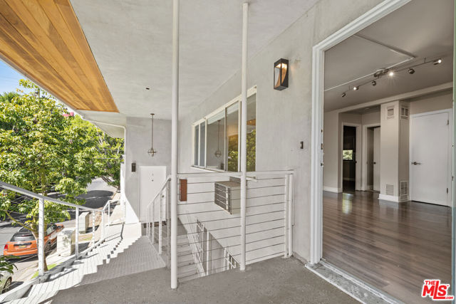 8555 Sherwood Drive, West Hollywood CA: https://media.crmls.org/mediaz/472fa3e2-5d0b-45a4-988c-49c7d23a32f3.jpg
