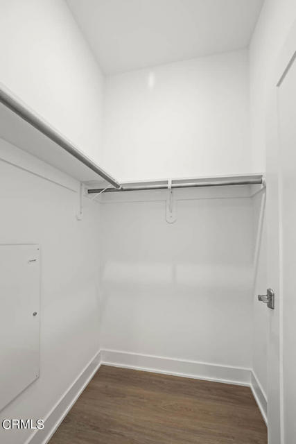 834 N Fair Oaks Avenue, Pasadena CA: https://media.crmls.org/mediaz/47300577-01be-4ae0-bf1e-fac5828fb2b0.jpg