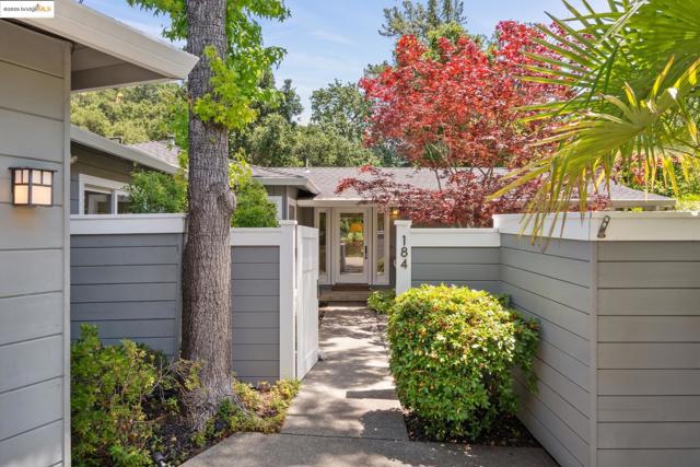 184 Lombardy Ln, Orinda CA: https://media.crmls.org/mediaz/47304019-a7de-4639-aa06-5fa82ee6109c.jpg