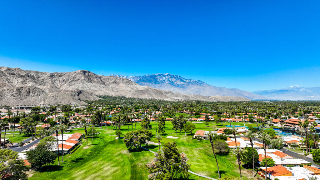 89 La Ronda Drive