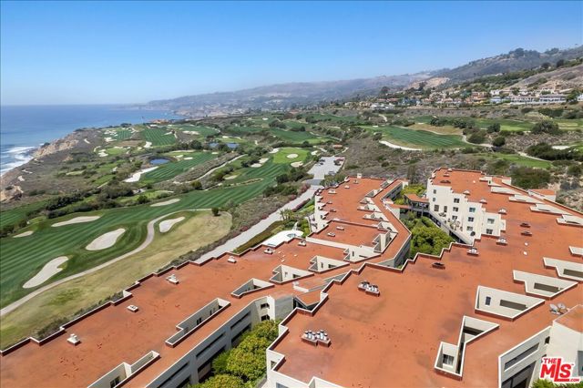 3200 LA ROTONDA Drive, Rancho Palos Verdes, California 90275, 2 Bedrooms Bedrooms, ,2 BathroomsBathrooms,Residential,Sold,LA ROTONDA,22151235