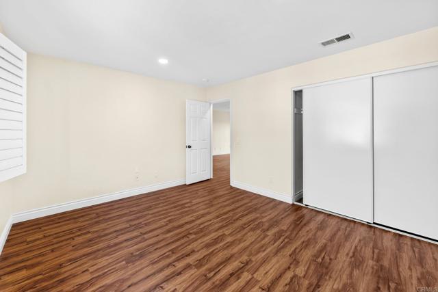858 Via Barquero, San Marcos CA: https://media.crmls.org/mediaz/473161cc-e2f3-4f53-b324-ad8239fe2470.jpg