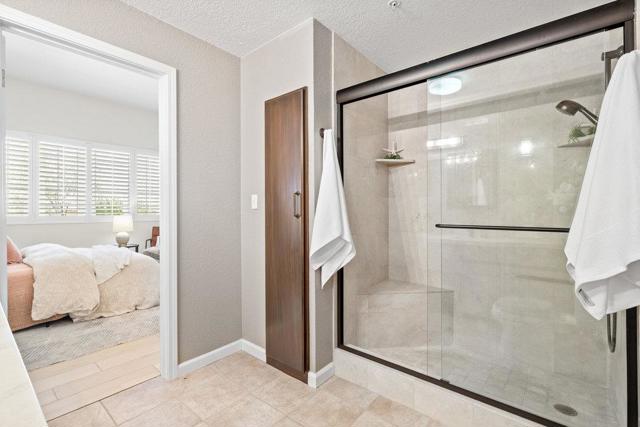 550 El Camino Real, Burlingame CA: https://media.crmls.org/mediaz/4731c397-6f48-4200-9012-7ca3ba2cfd95.jpg