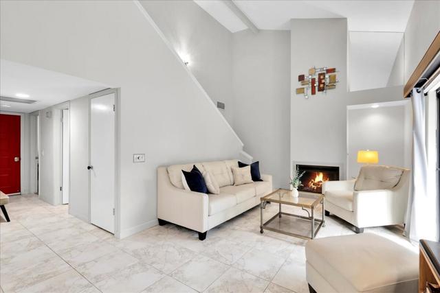 204 Lakecrest Lane, Palm Desert CA: https://media.crmls.org/mediaz/47320f8a-c3fe-4d2d-85ed-146c3b64ac7d.jpg