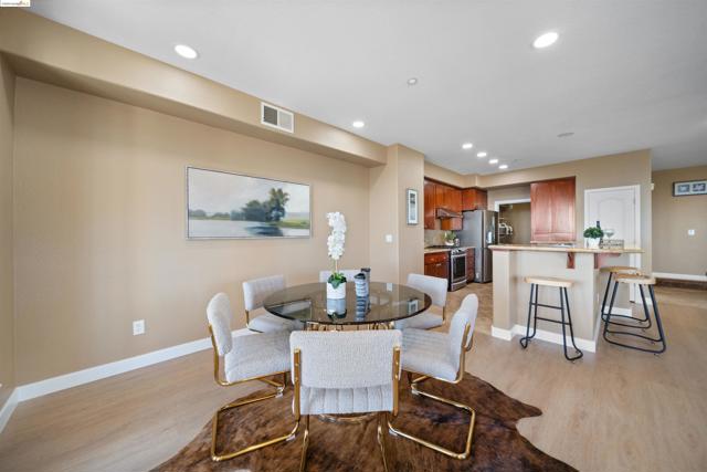 Image 14 of 43 For 6403 Blue Rock Ct
