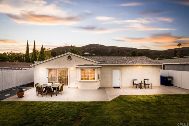 Detail Gallery Image 40 of 41 For 6767 Cowles Mountain Bld, San Diego,  CA 92119 - 4 Beds | 2 Baths