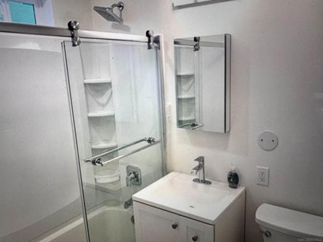 713 San Jose Pl, San Diego CA: https://media.crmls.org/mediaz/47364a23-fd8c-497b-9dbb-21d2ef62758e.jpg