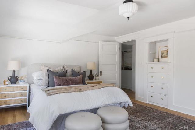 4171 Ibis St, Mission Hills (San Diego) CA: https://media.crmls.org/mediaz/4736b410-f5b2-4098-b77c-7610f83882b0.jpg