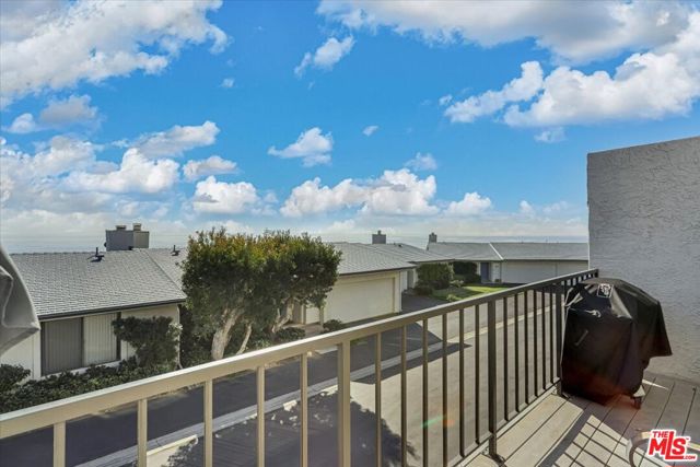 29660 Zuma Bay Way photo 4