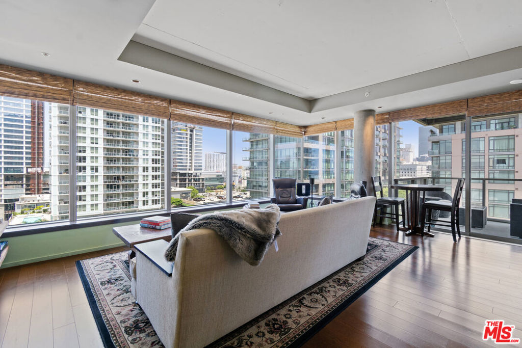1155 S Grand Avenue #1116