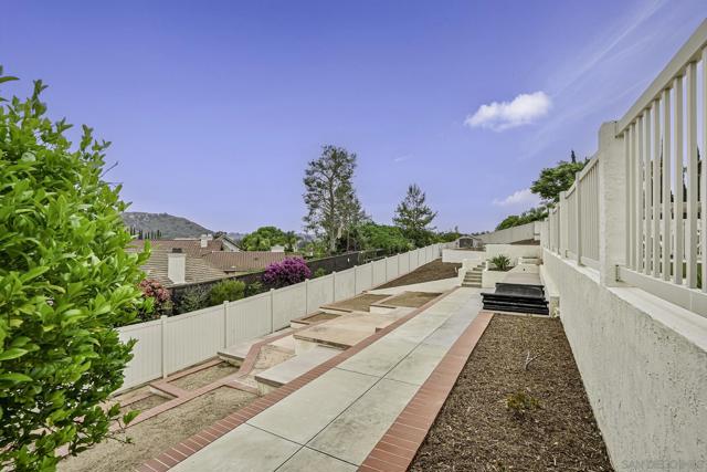 14051 Fiddletown Rd., Poway CA: https://media.crmls.org/mediaz/4738eee8-f206-4858-936b-b15bb86738d1.jpg