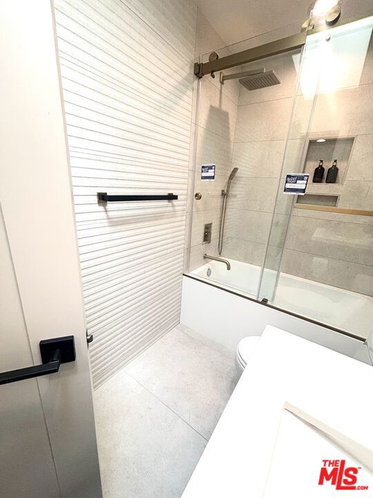 5360 Algarrobo, Laguna Woods CA: https://media.crmls.org/mediaz/47394313-f484-46e9-a540-3179b188c6da.jpg