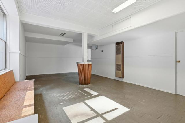 2081 Rollingwood Drive, San Bruno CA: https://media.crmls.org/mediaz/4739a0e0-01e4-4f08-8732-e38274b5162e.jpg