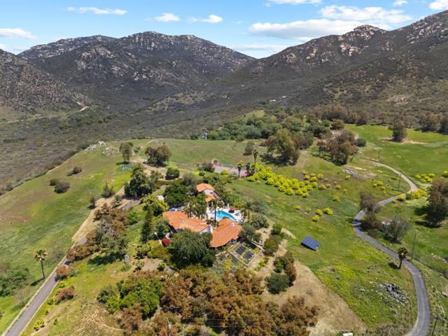 17156 Dos Hermanos, Poway CA: https://media.crmls.org/mediaz/4739c91d-3165-4944-a6d2-2a883bd0db67.jpg