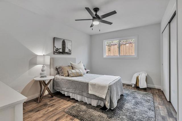 1081 Oak Street, Hollister CA: https://media.crmls.org/mediaz/473a7051-61ed-495a-b612-f76d98774922.jpg