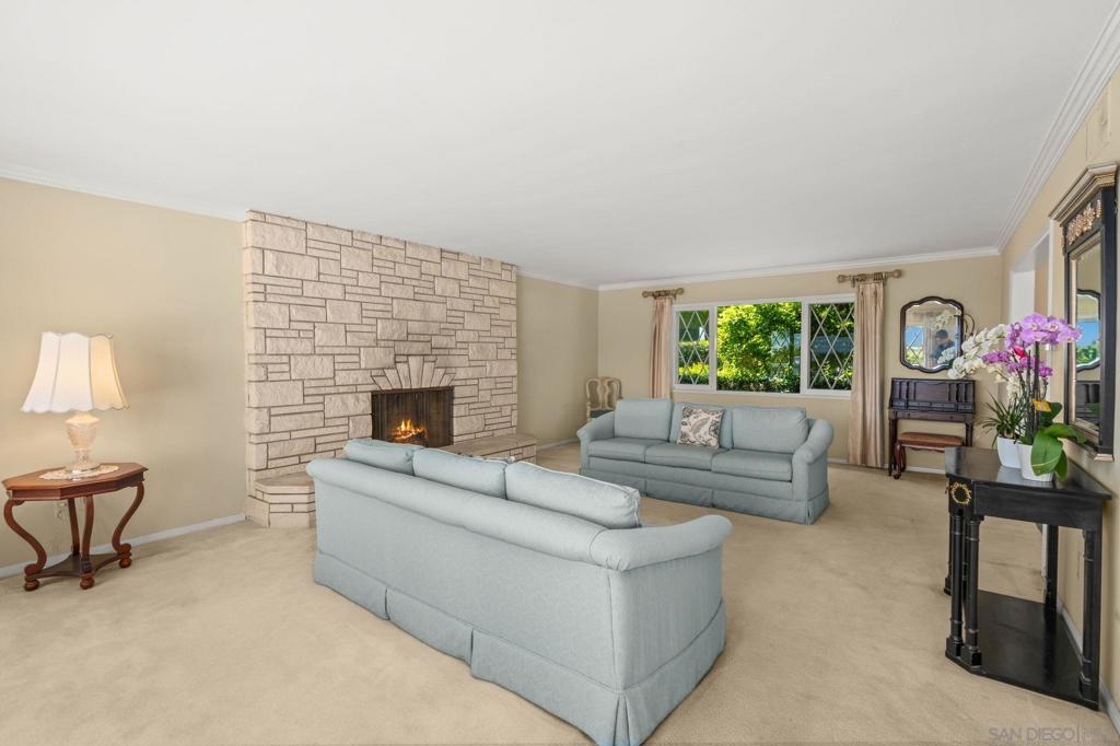 6401 La Jolla Scenic Dr S - photo 9
