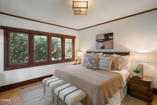1036 N Chester Avenue, Pasadena CA: https://media.crmls.org/mediaz/473bedbf-8af0-4dec-a5de-e7a6912c8471.jpg
