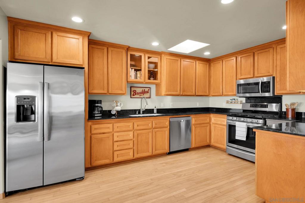 2704 Deerpark Dr - photo 5