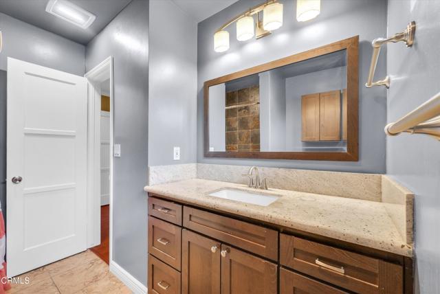 Detail Gallery Image 16 of 28 For 2031 French St, Santa Ana,  CA 92706 - 4 Beds | 2 Baths