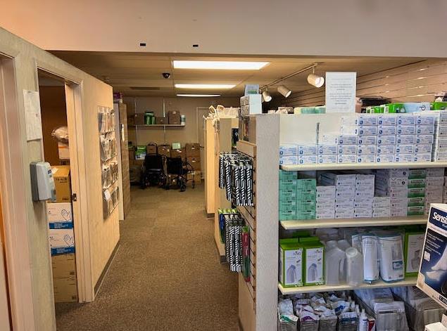 225 N Bascom Avenue, San Jose CA: https://media.crmls.org/mediaz/473e50ab-656d-4b55-8c33-610f926816ef.jpg