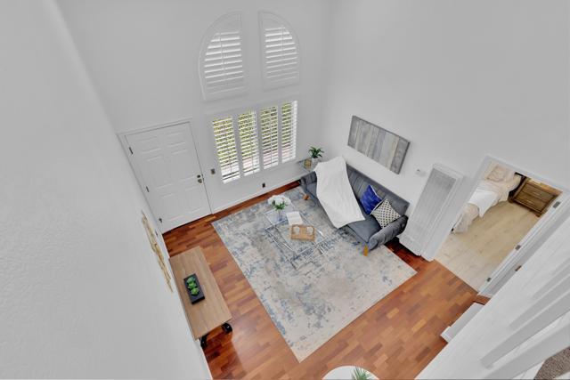 4040 Porte La Paz, San Diego CA: https://media.crmls.org/mediaz/473fa1e3-eb22-444c-a47a-524a03650257.jpg