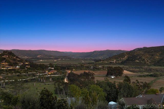 Image 5 of 75 For 2814 Paseo Del Sol