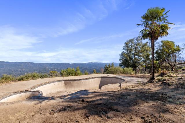 230 Braemoor Drive, Santa Cruz CA: https://media.crmls.org/mediaz/4742307e-e3f0-4506-8e20-9668ff2e1779.jpg