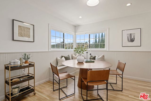 3228 Sagamore Way, Los Angeles CA: https://media.crmls.org/mediaz/474249b1-cc30-45f5-9a2d-9f1e0db26448.jpg