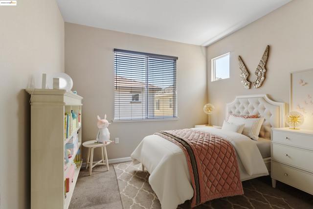 2218 Toscana Dr, Pittsburg CA: https://media.crmls.org/mediaz/474285d2-69a7-465f-9066-cb7037db834c.jpg
