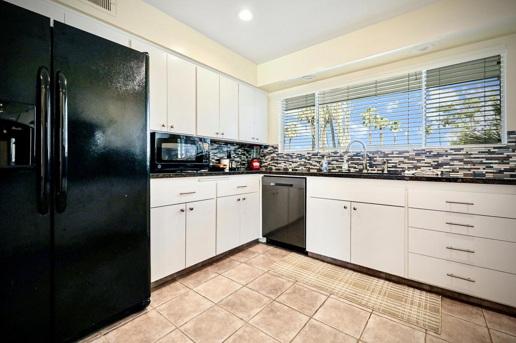 MLS #219144947DA image #12