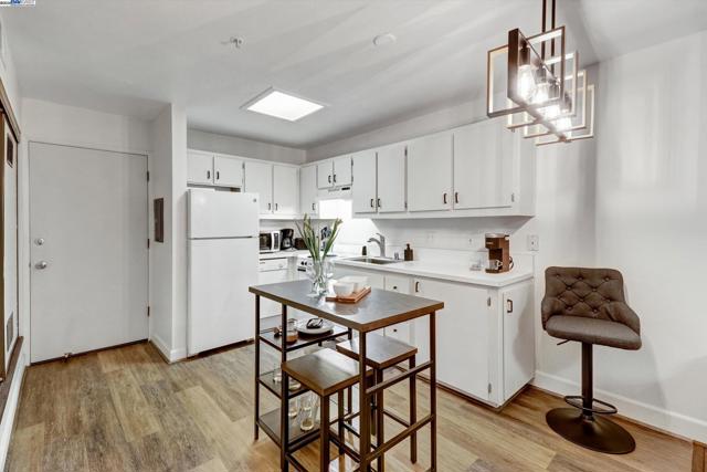 1771 Broadway Street, Concord CA: https://media.crmls.org/mediaz/47448b44-7e28-4ef8-ac06-ff1fafa0d824.jpg