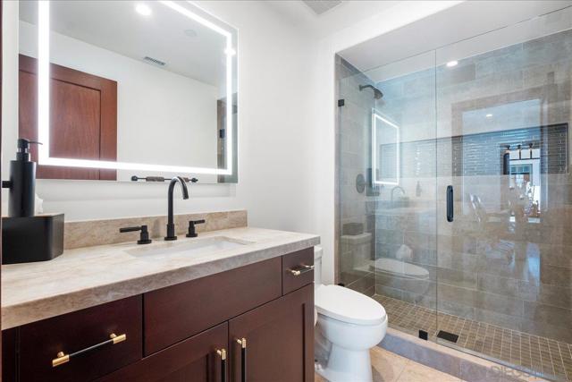 8018 La Milla, Rancho Santa Fe CA: https://media.crmls.org/mediaz/47450be7-2f1f-48ed-9cba-3a47ad7098d9.jpg