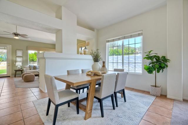 3136 Ferncreek Ln., Escondido CA: https://media.crmls.org/mediaz/47468280-0aff-434e-a536-c7f02cc5669b.jpg