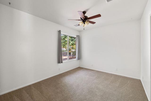 Image 19 of 25 For 31860 Neuma Drive