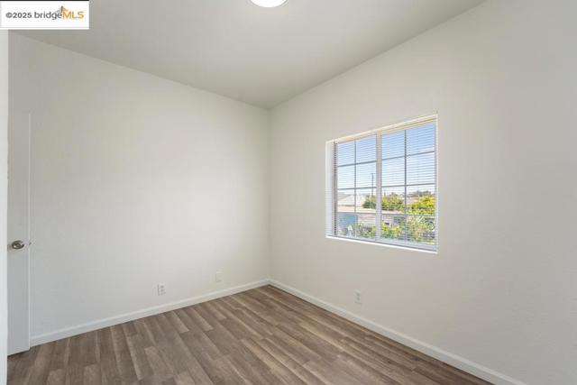 203 Bissell Ave, Richmond CA: https://media.crmls.org/mediaz/47480573-94ba-4dc9-8d6b-6c82e874256a.jpg