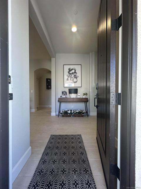 751 Merit Dr, San Marcos CA: https://media.crmls.org/mediaz/4749680c-be72-4fce-b9f0-10d8ef36dc74.jpg