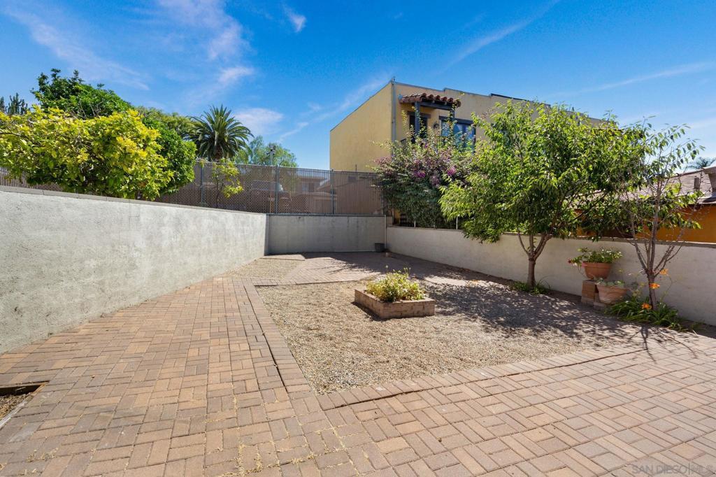 MLS #250036588SD image #46