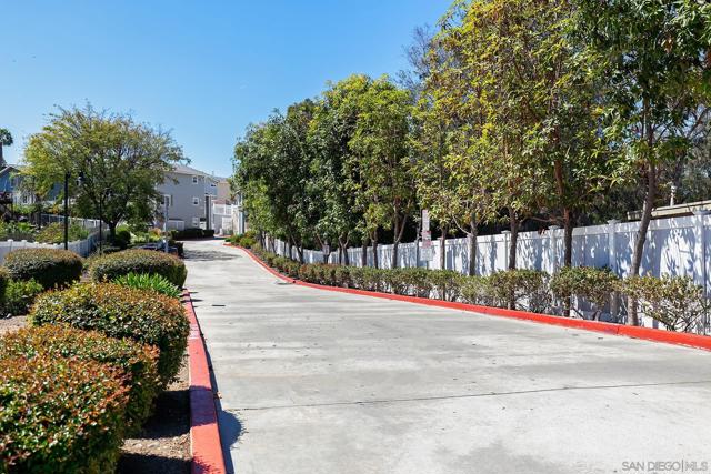 5092 Guava Ave., La Mesa, California 91942, 3 Bedrooms Bedrooms, ,3 BathroomsBathrooms,Condominium,For Sale,Guava Ave.,250039465SD
