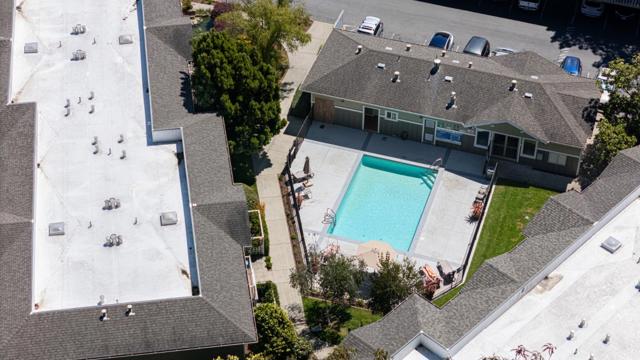 755 14th Avenue, Santa Cruz CA: https://media.crmls.org/mediaz/474a94a0-277e-44f8-9550-2e8fed8f9267.jpg