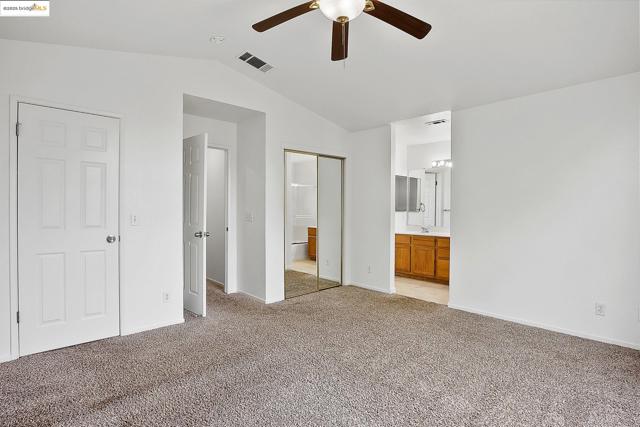 Image 24 of 29 For 4019 Villa Gomez Ln