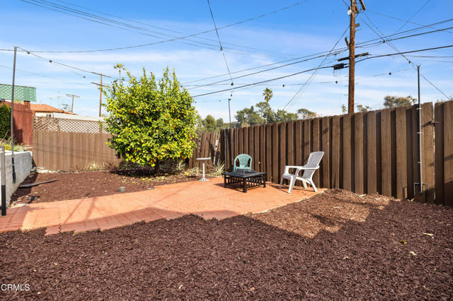 Detail Gallery Image 10 of 16 For 4260 Trent Way, Los Angeles,  CA 90065 - 2 Beds | 1 Baths
