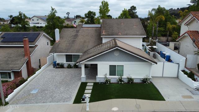 3225 Bear Creek Drive, Newbury Park CA: https://media.crmls.org/mediaz/474ccdc5-13d2-4bc7-92e8-d4501ed835a6.jpg
