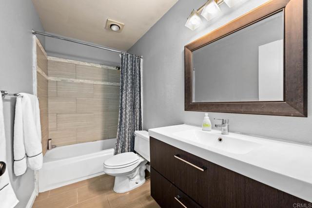 Detail Gallery Image 15 of 22 For 11738 Monte View Ct, El Cajon,  CA 92019 - 3 Beds | 2 Baths