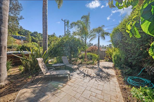 175 Merry Lane, Aptos CA: https://media.crmls.org/mediaz/474f4cac-3019-4b97-b764-4195117b8693.jpg