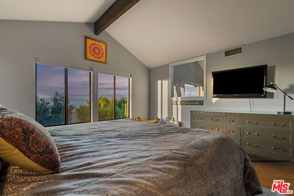 MLS #26853645 image #31