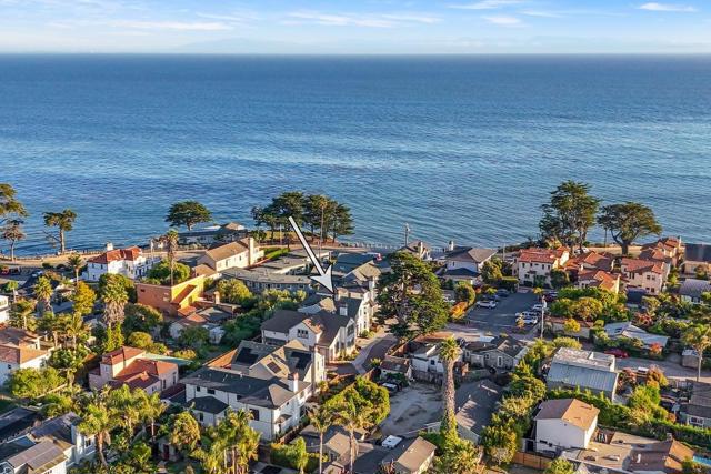 100 Bay Crest Road, Santa Cruz CA: https://media.crmls.org/mediaz/47500990-a517-46dc-a297-9ff89be205eb.jpg